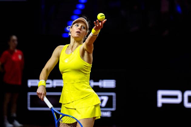 Laura Siegemund (Deutschland) im Bild, Laura Siegemund (Deutschland) vs Iga Swiatek (Polen), GER, Porsche Tennis Grand Prix Stuttgart, WTA, Tennis Damen 500, 15.04.2026 GER, Porsche Tennis Grand Prix Stuttgart, WTA 500, 15.04.2026 Stuttgart Copyright: xEibner-Pressefoto Memmlerx EP_MMR