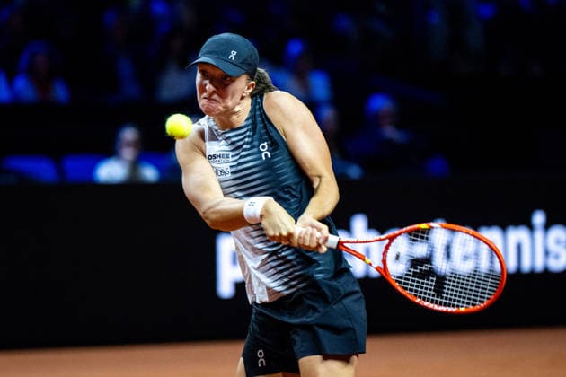 Iga Swiatek (Polen) im Bild, Laura Siegemund (Deutschland) vs Iga Swiatek (Polen), GER, Porsche Tennis Grand Prix Stuttgart, WTA, Tennis Damen 500, 15.04.2026 GER, Porsche Tennis Grand Prix Stuttgart, WTA 500, 15.04.2026 Stuttgart Copyright: xEibner-Pressefoto Memmlerx EP_MMR