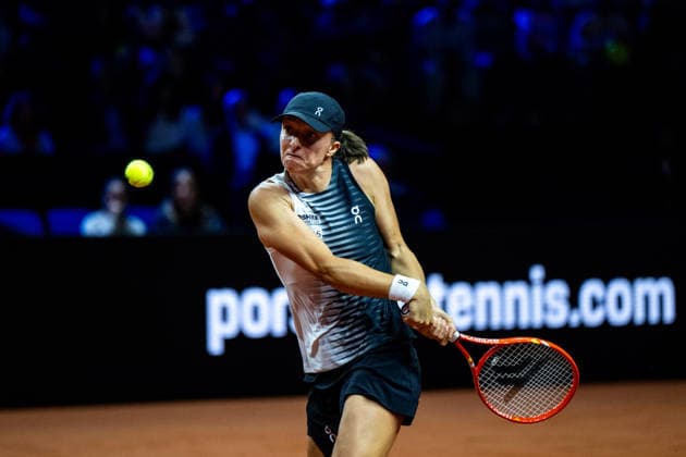 Iga Swiatek (Polen) im Bild, Laura Siegemund (Deutschland) vs Iga Swiatek (Polen), GER, Porsche Tennis Grand Prix Stuttgart, WTA, Tennis Damen 500, 15.04.2026 GER, Porsche Tennis Grand Prix Stuttgart, WTA 500, 15.04.2026 Stuttgart Copyright: xEibner-Pressefoto Memmlerx EP_MMR