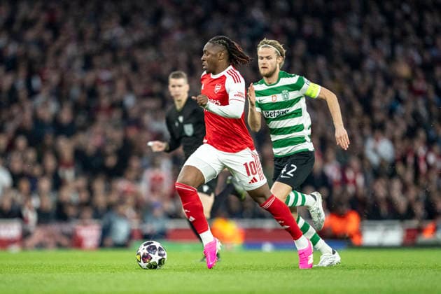 LONDON, ENGLAND - APRIL 15: Eberechi Eze of Arsenal controls the ball under pressure during a UEFA Champions League 2025-26 match between Arsenal and Sporting CP at Emirates Stadium on April 15, 2026 in London, England. (Photo by Pedro Loureiro Sports Press Photo)  Copyright: xPedroxLoureiro SportsxPressxPhotx Sportspressphoto_SPR130397