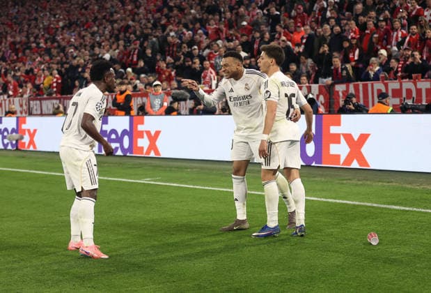 Fussball, Herren, Champions League, Saison 2025 2026, FC Bayern München - Real Madrid, Viertelfinale Rückspiel, Allianz Arena 2:3 durch Kylian Mbappe (Real Madrid) Tor, Jubel