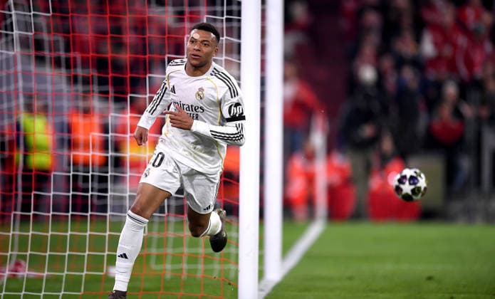 FUSSBALL CHAMPIONS LEAGUE SAISON 2025 2026 Viertelfinal Rueckspiel 15.04.2026 FC Bayern Muenchen - Real Madrid Jubel nach dem Tor zum 2 - 3, Kylian Mbappe (Real Madrid)