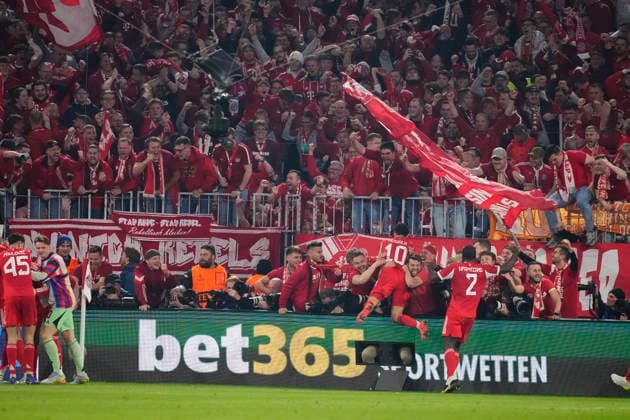 FC Bayern München v Real Madrid CF - UEFA Champions League 2025 26 Quarter-Final Second Leg Bayern players and the supporters celebrate the victory after winning the UEFA Champions League 2025 26 Quarter-Final Second Leg match between FC Bayern München and Real Madrid CF at Football Arena Munich on April 15, 2026 in Munich, Germany. Munich Germany  Copyright: xJosexBretonx originalFilename:bretonhernandez-fcbayern260415_npm5O.jpg