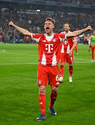 15.04.2026, Fussball UEFA Championsleague 2025 2026: Viertelfinale Rückspiel, FC Bayern München - Real Madrid, in der Allianz-Arena München, Joshua Kimmich (FC Bayern München) freut sich nach dem Spiel.