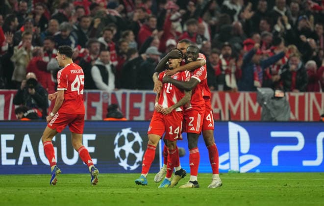 Luis Diaz (Bayern Munich) scores and celebrates his teams third goal during Bayern Munich and Real Madrid, UEFA Champions league Quarter Final UEFA Champions League, at Allianz Arena, Munich, Germany on April 15, 2026. Thor Wegner DeFodi Images. (Photo by DeFodi Images) -