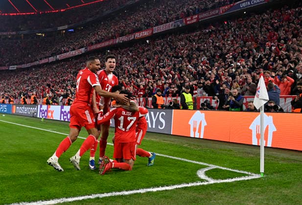TOR zum 4:3 Michael Olise FC Bayern Muenchen FCB (17) Torjubel Jonathan Tah FC Bayern Muenchen FCB (04) Aleksandar Pavlovic FC Bayern Muenchen FCB (45) Luis Diaz FC Bayern Muenchen FCB (14) FC Bayern Muenchen FCB vs Real Madrid UEFA CL Champions League Viertelfinale Rueckspiel 15.04.2026 DFL REGULATIONS PROHIBIT ANY USE OF PHOTOGRAPHS AS IMAGE SEQUENCES AND OR QUASI-VIDEO FC Bayern Muenchen FCB vs Real Madrid CL Champions League