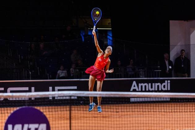 15.04.26 Porsche Tennis Grand Prix Stuttgart Deutschland, Stuttgart, 15.04.2026, Tennis, Porsche Tennis Grand Prix Stuttgart: Shuai Zhang (China).