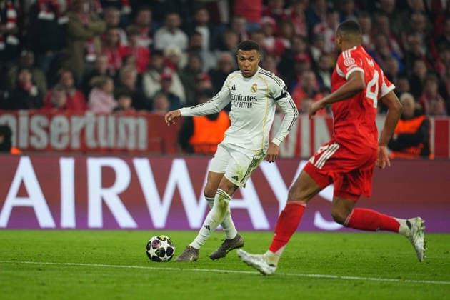 Kylian Mbappe (Real Madrid) controls the ball during Bayern Munich and Real Madrid, UEFA Champions league Quarter Final UEFA Champions League, at Allianz Arena, Munich, Germany on April 15, 2026. Thor Wegner DeFodi Images. (Photo by DeFodi Images) -