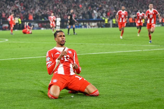 Muenchen, Allianz Arena, 15.04.26, GER, Herren, UEFA Champions League, Viertelfinale, Saison 2025-2026, FC Bayern Muenchen - Real Madrid Bild: Michael OLISE (Muenchen) jubelt nach seinem Tor zum 4:3 UEFA regulations prohibit any use of photographs as image sequences and or quasi-video. Bayern Deutschland