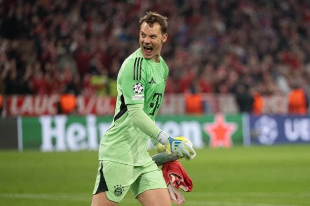 Manuel Neuer 1 (FC Bayern Muenchen) jubelt nach dem Schlusspfiff, FC Bayern Muenchen vs Real Madrid, Fussball, Champions League, Viertelfinale, 15.04.2026 Muenchen Bayern Deutschland