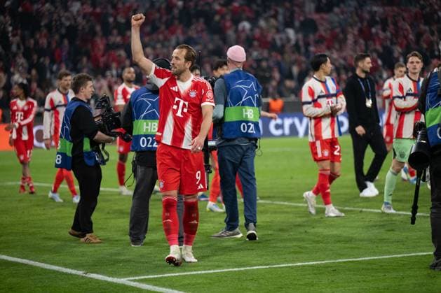 Harry Kane 9 (FC Bayern Muenchen) freut sich nach dem Sieg, FC Bayern Muenchen vs Real Madrid, Fussball, Champions League, Viertelfinale, 15.04.2026 Muenchen Bayern Deutschland