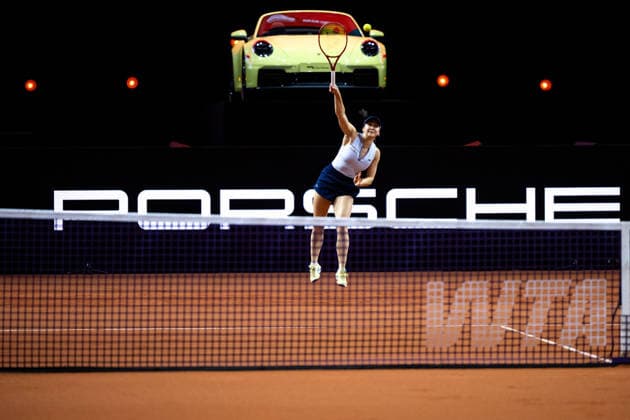 Eva Lys (Deutschland) im Bild am Ball, Eva Lys (Deutschland) vs Elina Svitolina (Ukraine), Runde 2, GER, Porsche Tennis Grand Prix Stuttgart, WTA, Tennis Damen 500, 15.04.2026 GER, Porsche Tennis Grand Prix Stuttgart, WTA 500, 15.04.2026 Stuttgart Copyright: xEibner-Pressefoto Memmlerx EP_MMR