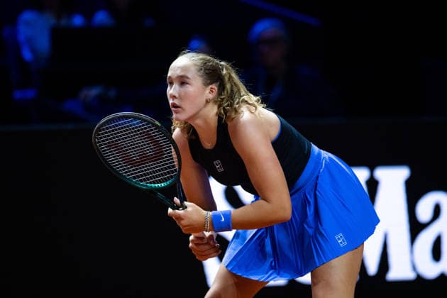 Mirra Andreeva (Russland) im Bild, Jelena Ostapenko (Lettland) vs Mirra Andreeva (Russland), 1. Runde, GER, Porsche Tennis Grand Prix Stuttgart, WTA, Tennis Damen 500, 15.04.2026 GER, Porsche Tennis Grand Prix Stuttgart, WTA 500, 15.04.2026 Stuttgart Copyright: xEibner-Pressefoto Memmlerx EP_MMR