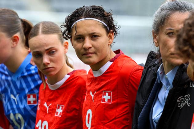 Fussball: Europa: UEFA U19 Europameisterschaft Frauen 2026 - Qualifikation, 15.04.2026 - Schweiz U19 Frauen vs. England U19 Frauen - Stadion Tissot Arena (Biel Bienne, Schweiz); Emanuela Pfister (Schweiz, 9) Biel Bienne Tissot Arena Bern Schweiz Copyright: xAmiirxAmedjouax