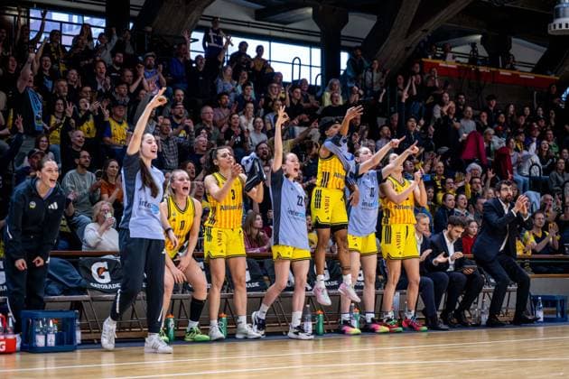 Basketball Berlin 15.04.2026 DBBL 1. Bundesliga Saison 2025 2026 Playoffs Halbfinale Spiel 3 Alba Berlin - Rutronik Stars Keltern Jubel Alba