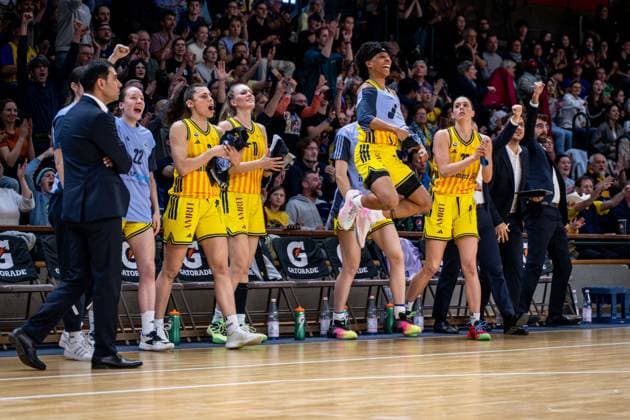 Basketball Berlin 15.04.2026 DBBL 1. Bundesliga Saison 2025 2026 Playoffs Halbfinale Spiel 3 Alba Berlin - Rutronik Stars Keltern Jubel Alba Deeshyra Thomas (Alba, No.21)