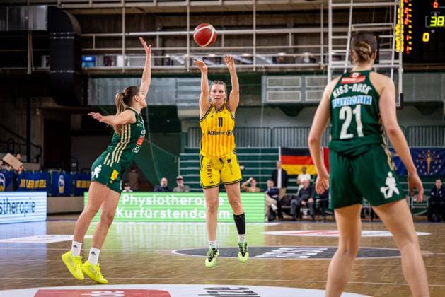 Basketball Berlin 15.04.2026 DBBL 1. Bundesliga Saison 2025 2026 Playoffs Halbfinale Spiel 3 Alba Berlin - Rutronik Stars Keltern Nina Rosemeyer (Alba, No.11)