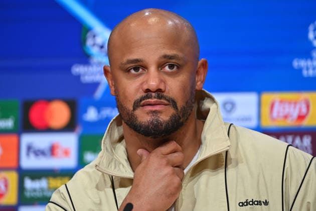Trainer Vincent KOMPANY (Bayern Muenchen), Einzelbild,angeschnittenes Einzelmotiv,Portraet,Portrait,Porträt. PRESSEKONFERENZ. Fussball Champions League,Saison 2025 26, Viertelfinale FC Bayern-Muenchen -Real Madrid 4-3 am 15.04.2026 A L L I A N Z A R E N A.
