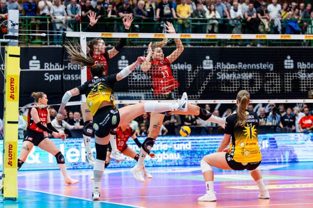 15.04.2026, GER, Volleyball, 1.Bl, Frauen, Saison 25 26, Finale PlayOff (Best of 5), VfB 91 Suhl Lotto Thueringen - Dresdner SC der VfB Suhl gewinnt das Heimspiel in 3:0 Saetzen gegen den Dresdner SC, mit im Bild Mackenzie Foley (VfB 91 Suhl Lotto Thueringen) 98527 Suhl Sporthalle Wolfsgrube Thüringen Deutschland
