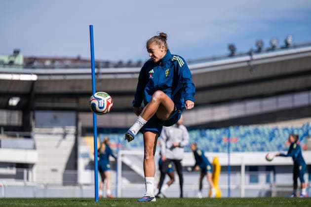 260416 Filippa Angeldahl of the Swedish women s national football team during a training session on April 16, 2026 in Gothenburg. Photo: Mathias Bergeld BILDBYRAN kod MB MB1364 fotboll football soccer fotball vm-kval kval fifa womens world cup qualifier qualifier träning practice training sverige sweden dam bbeng women kvinner Copyright: MATHIASxBERGELD BB260416MB013