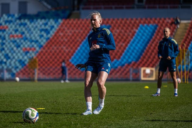 260416 Stina Blackstenius of the Swedish women s national football team during a training session on April 16, 2026 in Gothenburg. Photo: Mathias Bergeld BILDBYRAN kod MB MB1364 fotboll football soccer fotball vm-kval kval fifa womens world cup qualifier qualifier träning practice training sverige sweden dam bbeng women kvinner Copyright: MATHIASxBERGELD BB260416MB021