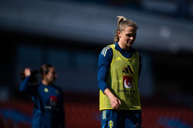 260416 Fridolina Rolfö of the Swedish women s national football team during a training session on April 16, 2026 in Gothenburg. Photo: Mathias Bergeld BILDBYRAN kod MB MB1364 fotboll football soccer fotball vm-kval kval fifa womens world cup qualifier qualifier träning practice training sverige sweden dam bbeng women kvinner Copyright: MATHIASxBERGELD BB260416MB040