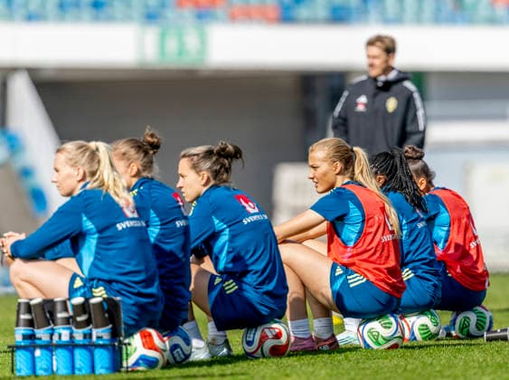 GOTHENBURG 20260416 Smilla Holmberg during Monday s training at Ullevi in Gothenburg ahead of Saturday s World Cup qualifying match against Serbia at the National Arena in Stockholm GÖTEBORG SWEDEN x9200x