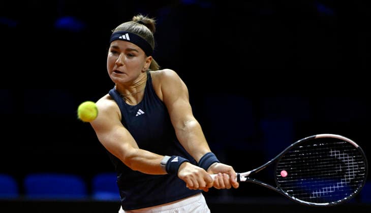 Karolina Muchova (CZE) Aktion Tennis Damen Porsche-Cup Porsche Tennis Grand Prix GP Stuttgart 2026 Porsche Arena 11-19.04.2026 DFL REGULATIONS PROHIBIT ANY USE OF PHOTOGRAPHS AS IMAGE SEQUENCES AND OR QUASI-VIDEO Tennis Damen Porsche-Cup Porsche Tennis Grand Prix GP Stuttgart 2026