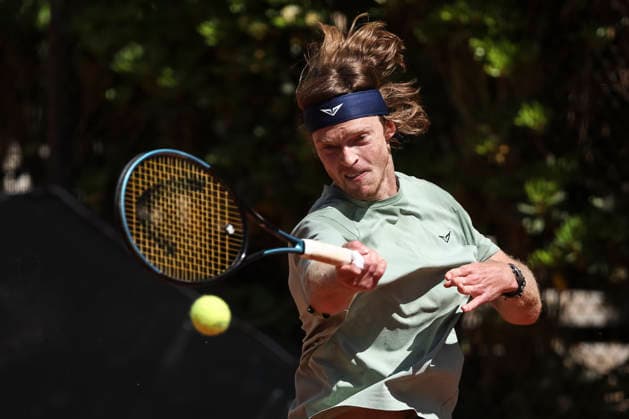 April 16, 2026, Barcelona, Barcelona, Spain: Andrey Rublev of Russia during training on Day 6 of the Barcelona Open Banc Sabadell - Conde Godo 2026 Day 6 at Real Club de Tenis Barcelona on April 16, 2026 in Barcelona, Spain. Barcelona Open Banc Sabadell - Conde Godo 2026 Day 6  - ZUMAa181 20260416_zaa_a181_014 Copyright: xJavierxBorregox