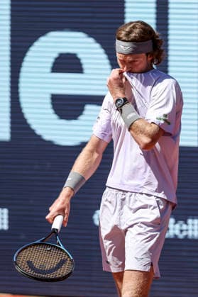 April 16, 2026, Barcelona, Barcelona, Spain: Andrey Rublev of Russia in action against Lorenzo Sonego of Italy during the Round of 16 tennis match of the Barcelona Open Banc Sabadell - Conde Godo 2026 Day 6 at Real Club de Tenis Barcelona on April 16, 2026 in Barcelona, Spain. Barcelona Spain - ZUMAa181 20260416_zaa_a181_048 Copyright: xJavierxBorregox
