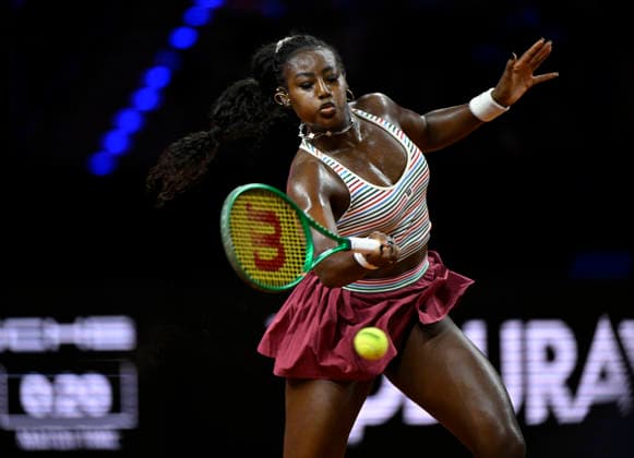 Alycia Parks (USA) Aktion Tennis Damen Porsche-Cup Porsche Tennis Grand Prix GP Stuttgart 2026 Porsche Arena 11-19.04.2026 DFL REGULATIONS PROHIBIT ANY USE OF PHOTOGRAPHS AS IMAGE SEQUENCES AND OR QUASI-VIDEO Tennis Damen Porsche-Cup Porsche Tennis Grand Prix GP Stuttgart 2026