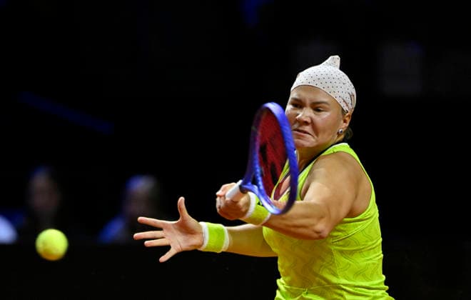 Diana Maximowna Shnaider Schnaider (RUS) Aktion Tennis Damen Porsche-Cup Porsche Tennis Grand Prix GP Stuttgart 2026 Porsche Arena 11-19.04.2026 DFL REGULATIONS PROHIBIT ANY USE OF PHOTOGRAPHS AS IMAGE SEQUENCES AND OR QUASI-VIDEO Tennis Damen Porsche-Cup Porsche Tennis Grand Prix GP Stuttgart 2026