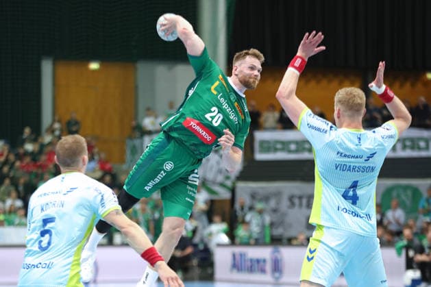Handball DAIKIN HBL, SC DHfK Leipzig - VfL Gummersbach; 16.04.2026 William Bogojevic (20, SC DHfK Leipzig) steigt zum Wurf hoch. Handball, DAIKIN HBL, 1. Bundesliga, Saison 2025 2026, 21. Spieltag (Nachholer): SC DHfK Leipzig vs. VfL Gummersbach am 16.04.2026 in der Quarterback Immobilien Arena Leipzig. Copyright: xBEAUTIFULxSPORTS JanxKaeferx