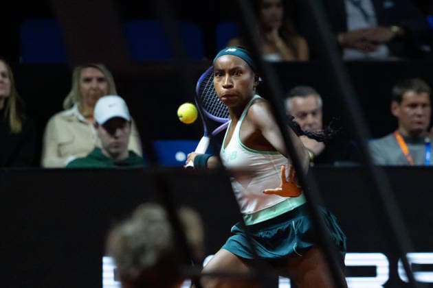 Coco Gauff (USA) im Bild am Ball, Aktion, GER, Liudmila Samsonova vs. Coco Gauff, Tennis, ATP, Tennis Herren Turnier, WTA, Tennis Damen 500, Porsche Tennis Grand-Prix, 15.04.2026, GER, Liudmila Samsonova vs. Coco Gauff, Tennis, ATP-Turnier, WTA 500, Porsche Tennis Grand-Prix, 15.04.2026, Stuttgart Copyright: xEibner-Pressefoto EdwardxCheungx EP_ECG