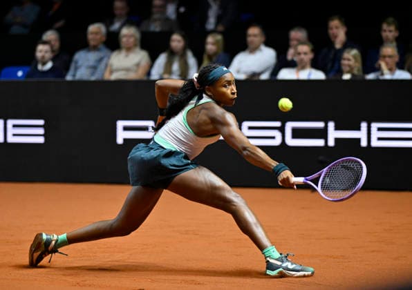 Coco Gauff (USA) Aktion Tennis Damen Porsche-Cup Porsche Tennis Grand Prix GP Stuttgart 2026 Porsche Arena 11-19.04.2026 DFL REGULATIONS PROHIBIT ANY USE OF PHOTOGRAPHS AS IMAGE SEQUENCES AND OR QUASI-VIDEO Tennis Damen Porsche-Cup Porsche Tennis Grand Prix GP Stuttgart 2026