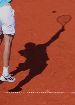 Schatten von Alexander Zverev (GER), von oben Copyright: xJuergenxHasenkopfx