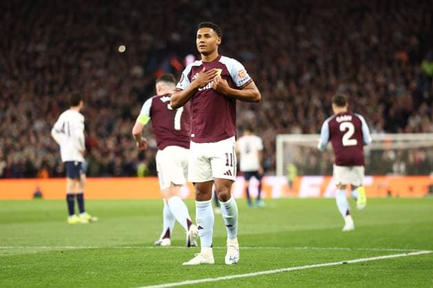 Ollie Watkins of Aston Villa celebrates a goal 1-0. Aston Villa v Bologna, UEFA Europa League, Quarter Final, Second Leg, Football, Villa Park, Birmingham, UK - 16 Apr 2026Birmingham Villa Park United Kingdom EDITORIAL USE ONLY No use with unauthorised audio, video, data, fixture lists, club league logos or live services. Online in-match use limited to 120 images, no video emulation. No use in betting, games or single club league player publications.  Copyright: xRyanxBrowne Shutterstockx 16828672ay