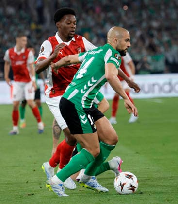 SEVILLA 16 04 2026 ESTADIO DE LA CARTUJA PARTIDO DE VUELTA DE CUARTOS DE FINAL DE UEFA EUROPA LEAGUE REAL BETIS-SPORTING BRAGA .archsev FOTO MANUEL GOMEZ GORBY Y AMRABAT Copyright: xMANUxGOMEZx