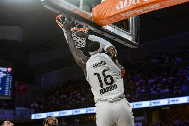 ESP: Real Madrid v Crvena Zvezda Meridianbet Belgrade Euroleague. Usman Garuba of Real Madrid during the Euroleague match, between Real Madrid and Crvena Zvezda Meridianbet Belgrade played at Movistar Arena Stadium on April 16, 2026 in Madrid Spain Madrid Spain Basketball Copyright: xAlbaxPachecox xAgenciaxLOFx