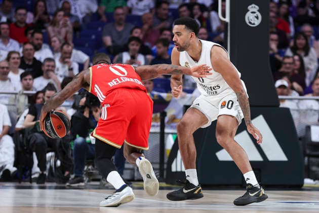 April 16, 2026, Madrid, Madrid, Spain: Codi Miller-Mcintyre of Crvena Zvezda and Trey Lyles of Real Madrid in action during the Turkish Airlines EuroLeague Regular Season Round 38 match between Real Madrid and Crvena Zvezda Meridianbet Belgrade at Movistar Arena on April 16, 2026, in Madrid, Spain. Madrid Spain - ZUMAa181 20260416_zaa_a181_240 Copyright: xIrinaxR.xHipolitox