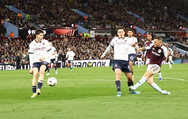 Lucas Digne of Aston Villa shoots. Aston Villa v Bologna, UEFA Europa League, Quarter Final, Second Leg, Football, Villa Park, Birmingham, UK - 16 Apr 2026Birmingham Villa Park United Kingdom EDITORIAL USE ONLY No use with unauthorised audio, video, data, fixture lists, club league logos or live services. Online in-match use limited to 120 images, no video emulation. No use in betting, games or single club league player publications. Copyright: xRyanxBrowne Shutterstockx 16828672cs