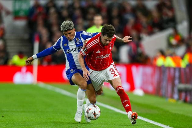 Nottingham Forest v FC Porto, UEFA Europa League William Gomes Of FC Porto battles with Neco Williams Of Nottingham Forest during the Nottingham Forest v FC Porto UEFA Europa League match at the City Ground, West Bridgford, England on 16 April 2026 Credit: Lee Keuneke Every Second Media Editorial use only. All images are copyright Every Second Media Limited. No images may be reproduced without prior permission. Copyright: xIMAGO EveryxSecondxMediax ESM-1913-0055 LeexKeunekex xEveryxSecondxMediax