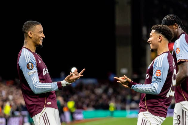 Aston Villa v Bologna, Europa League GOAL scores 4-0 Aston Villa defender Ezri Konsa (4) scores and celebrates with Aston Villa forward Jadon Sancho (19) during the Europa League match between Aston Villa and Bologna at Villa Park, Birmingham, UK on 16 April 2026. Birmingham Villa Park West Midlands UK Editorial use only , Copyright: xManjitxNarotrax PSI-24080-0047
