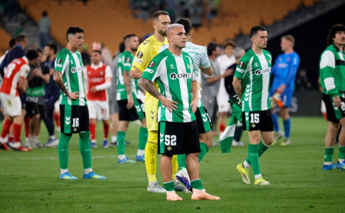SEVILLA 16 04 2026 ESTADIO DE LA CARTUJA PARTIDO DE VUELTA DE CUARTOS DE FINAL DE UEFA EUROPA LEAGUE REAL BETIS-SPORTING BRAGA .archsev FOTO MANUEL GOMEZ SEVILLA 16 04 2026 ESTADIO DE LA CARTUJA PARTIDO DE VUELTA DE CUARTOS DE FINAL DE UEFA EUROPA LEAGUE REAL BETIS-SPORTING BRAGA .archsev FOTO MANUEL GOMEZ EL BETIS CAE ELIMINADO Copyright: xMANUxGOMEZx