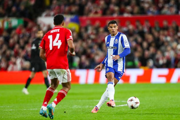 Nottingham Forest v FC Porto, UEFA Europa League Thiago Silva Of FC Porto during the Nottingham Forest v FC Porto UEFA Europa League match at the City Ground, West Bridgford, England on 16 April 2026 Credit: Lee Keuneke Every Second Media Editorial use only. All images are copyright Every Second Media Limited. No images may be reproduced without prior permission. Copyright: xIMAGO EveryxSecondxMediax ESM-1913-0065 LeexKeunekex xEveryxSecondxMediax