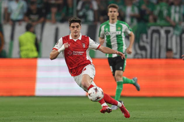 ESP: Real Betis-SC Braga. UEFA Europa League. Quarter-Finals, second Leg. Pau Victor of SC Braga during the UEFA Europa League match, Quarter-Finals, second leg between Real Betis and SC Braga. Olimpico de la Cartuja Stadium on April 17, 2026 in Sevilla, Spain. kpng Copyright: xAntonioxPozox xPRESSINPHOTOx AP_260417_BET_BRA_2526_001