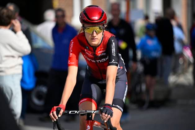 Brabantse Pijl - Fleche Brabanconne Women 2026 Cycling Race OVERIJSE, BELGIUM - APRIL 17 : Fortin Emilie (CAN) of Minimax Cycling Team during the 11th edition of De Brabantse Pijl - La Fleche Brabanconne Women an UCI ProSeries 1.Pro one day cycling road race for Women Elite of 125 km with start in Lennik and finish in Overijse on April 17, 2026 in Overijse, Belgium, 17 04 2026 ( Motordriver Guy De Vuyst - Overijse Belgium  Copyright: xTomasxSiskx