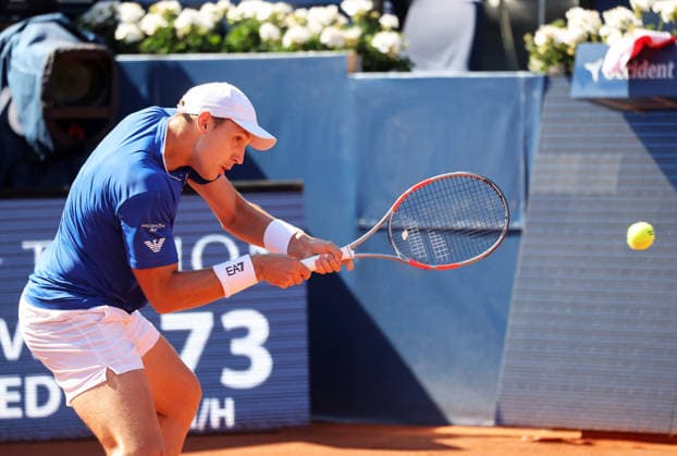 Barcelona Open Banc Sabadell 2026 Hamad Medjedovic competes against Nuno Borges during the quarter-finals (Day Seven) of the Barcelona Open Banc Sabadell 73rd Conde de Godo Trophy at Real Club de Tenis Barcelona 1899 in Barcelona, Spain, on April 17, 2026. Barcelona Spain  Copyright: xUrbanandsportx originalFilename:urbanandsport-medjedov260417_npOaH.jpg