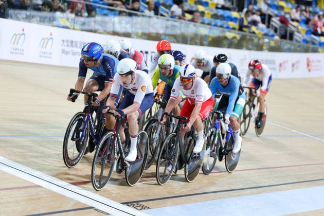 UCI Track World Cup: Hong Kong Picture by Alex Whitehead SWpix.com - 17 04 2026 - Cycling - UCI Track World Cup: Hong Kong - Hong Kong Velodrome, Tseung Kwan O, Hong Kong, China - Men™s Elimination Race - Final - William Perrett (Great Britain) Hong Kong Hong Kong Velodrome Hong Kong SAR, CHINA Copyright: x xSWpix.comx(t axPhotographyxHubxLtd)xAlexxWhitehead SWpix.comx SWP-3030-12673