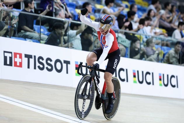 UCI Track World Cup: Hong Kong Picture by Alex Whitehead SWpix.com - 17 04 2026 - Cycling - UCI Track World Cup: Hong Kong - Hong Kong Velodrome, Tseung Kwan O, Hong Kong, China - Women™s Elimination Race - Final - Anita Yvonne Stenberg (Norway) Wins the Elimination Race Hong Kong Hong Kong Velodrome Hong Kong SAR, CHINA Copyright: x xSWpix.comx(t axPhotographyxHubxLtd)xAlexxWhitehead SWpix.comx SWP-3030-12730